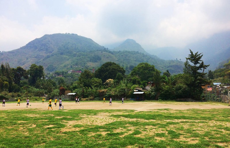 Fussballfeld in San Marcos La Laguna, Lago Atitlan